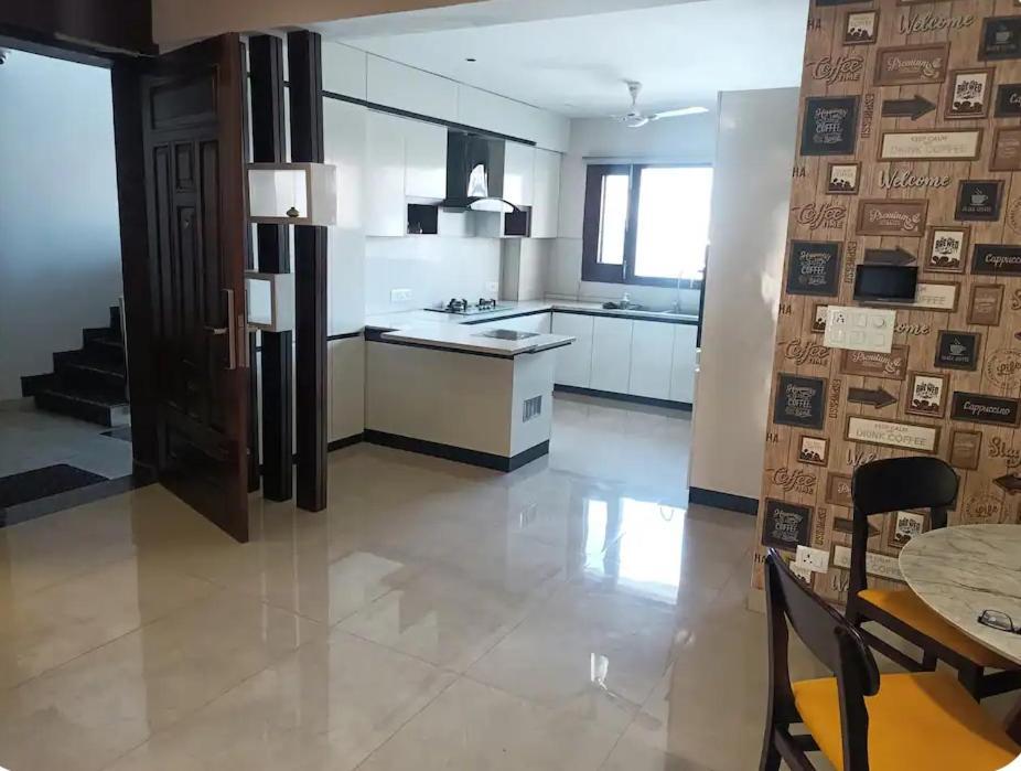 Homistay 1 Bhk Панчкула Номер фото